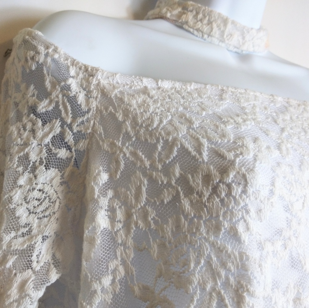 Ambiance 1XL white lace off the shoulder blouse